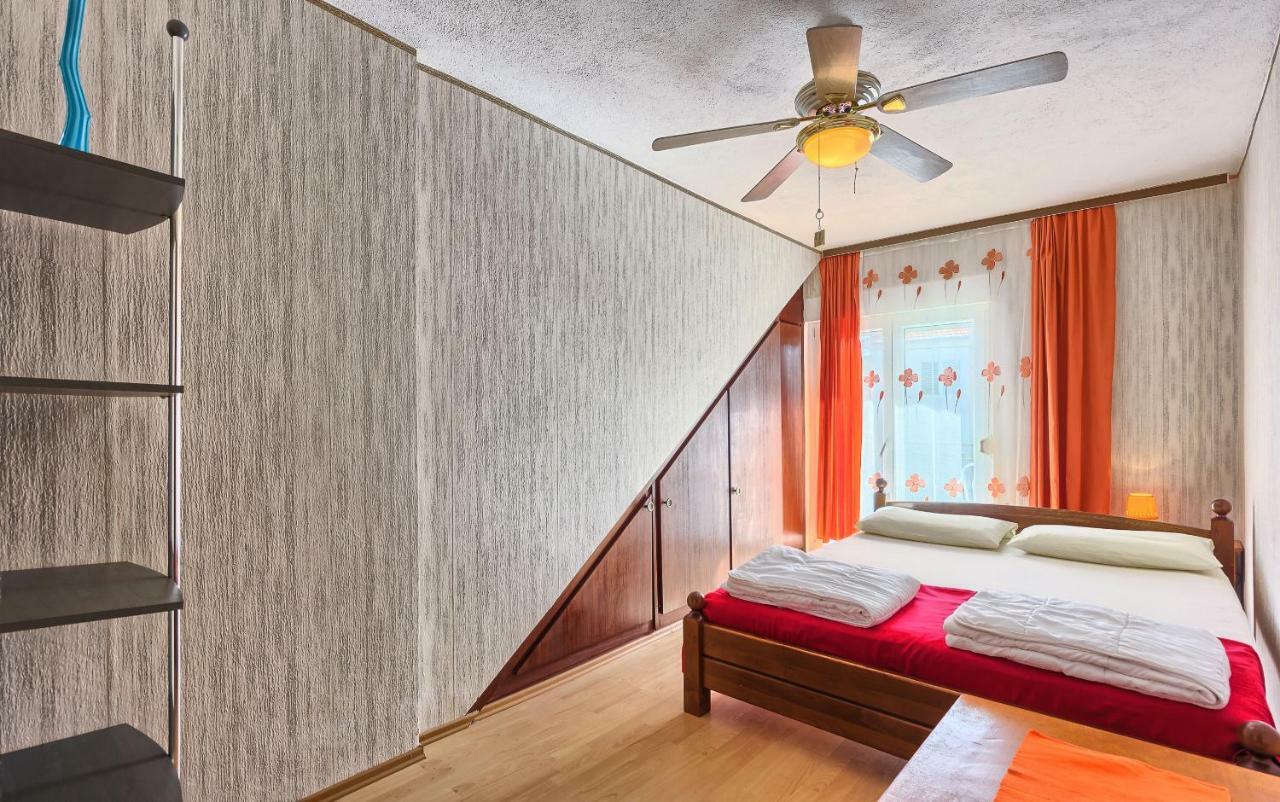 Apartments Milenka Трогир Экстерьер фото