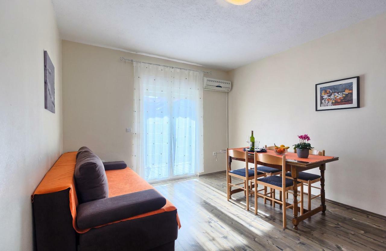 Apartments Milenka Трогир Экстерьер фото